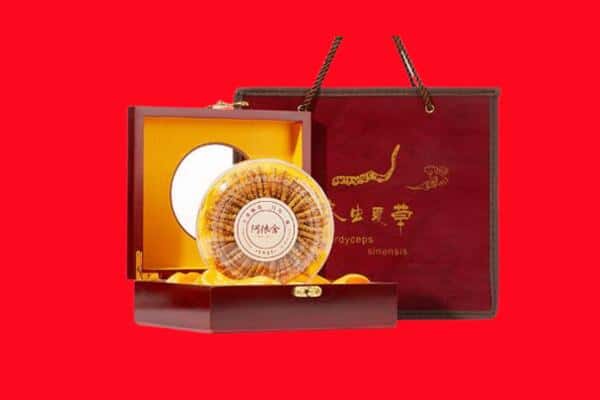 收购资讯:吉林昌邑区回收冬虫夏草是按克吗